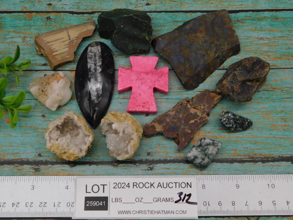 MIXED LOT ROCKS BEADS FOSSILS