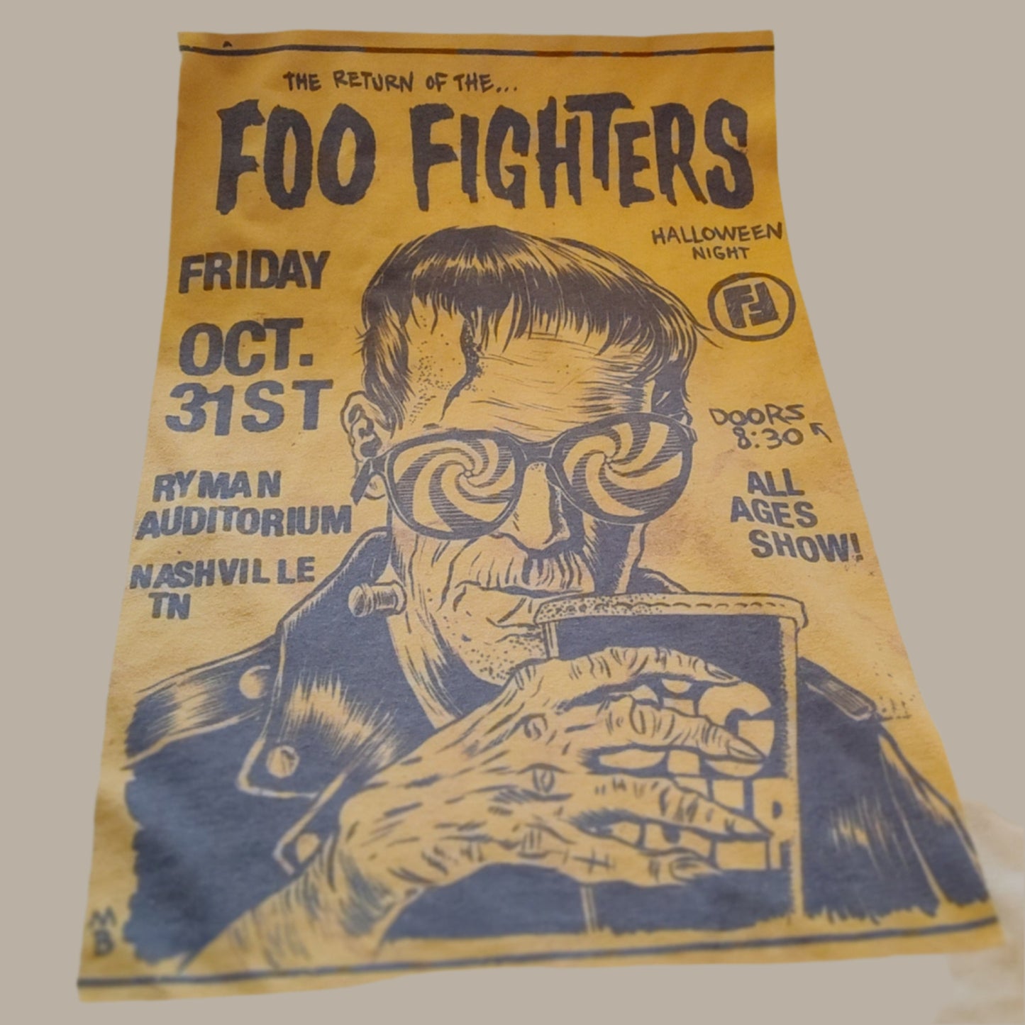 Vintage Foo Fighters Halloween Concert T-Shirt - Nashville Ryman Auditorium