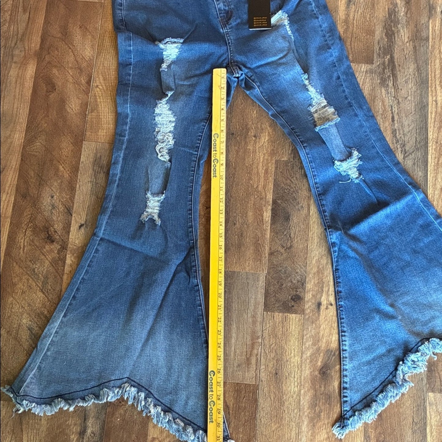 π₯ L&B Flare Jeans β Distressed High-Rise Denim with Extreme Frayed Bell Bottoms
