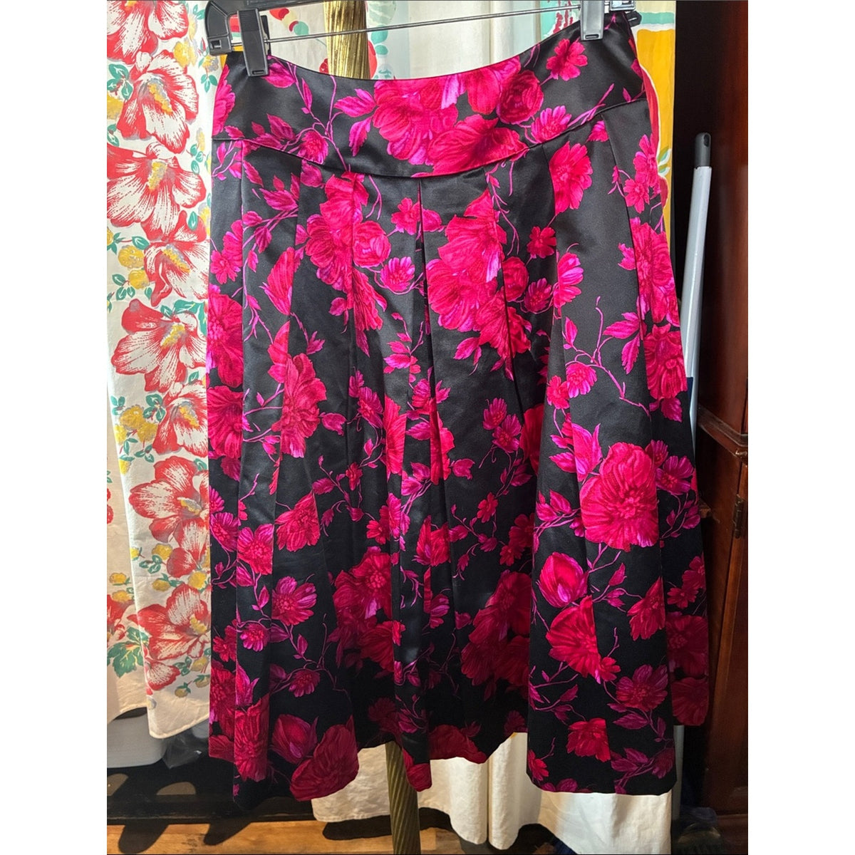 Talbots Women's Black Skirt with Fuchsia Floral pattern