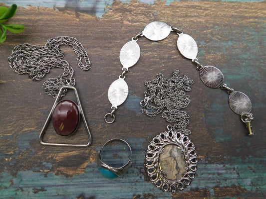 MIXED JEWELRY LOT ROCK STONE LAPIDARY SPECIMEN