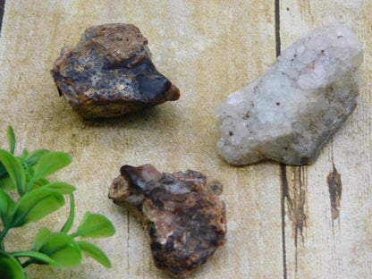 MIXED ROUGH LOT ROCK STONE LAPIDARY SPECIMEN