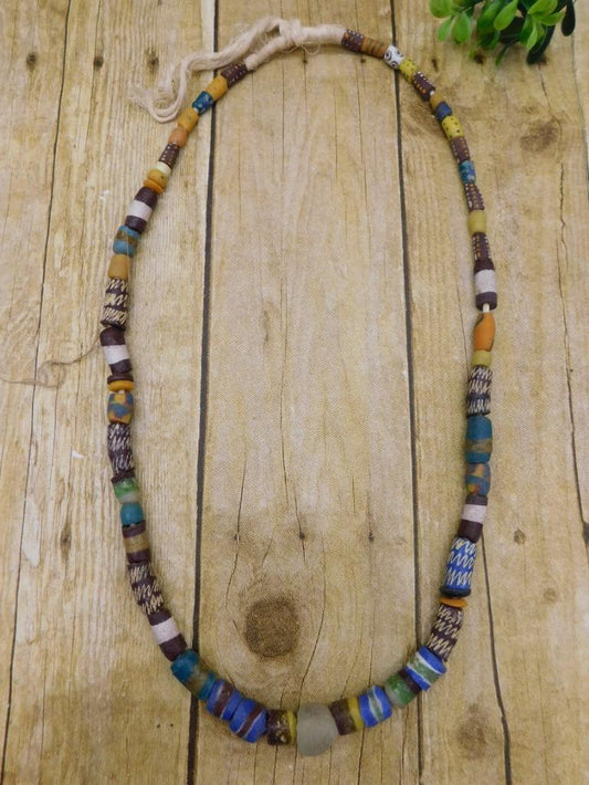 AFRICAN TRADE BEADS ROCK STONE LAPIDARY SPECIMEN