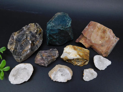 MIXED ROUGH ROCK LOT