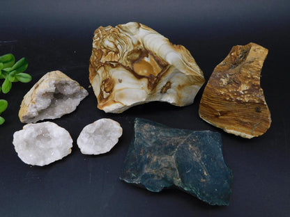 MIXED ROUGH ROCK LOT