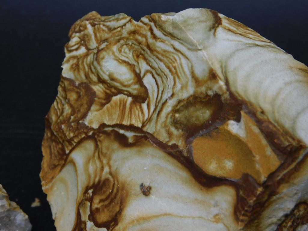 MIXED ROUGH ROCK LOT