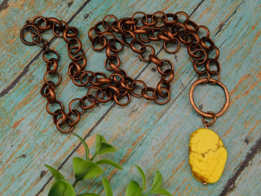 YELLOW STONE PENDANT ON COPPER NECKLACE