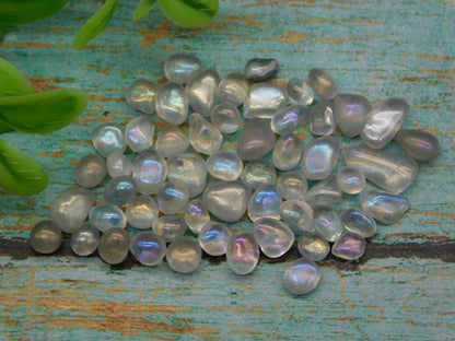 RAINBOW MOONSTONE GEMSTONES