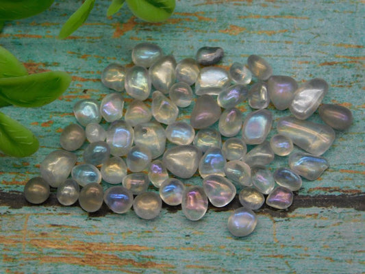 RAINBOW MOONSTONE GEMSTONES