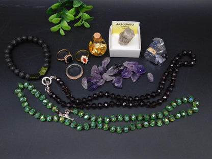 MIXED LOT JEWELRY AND ROCKS