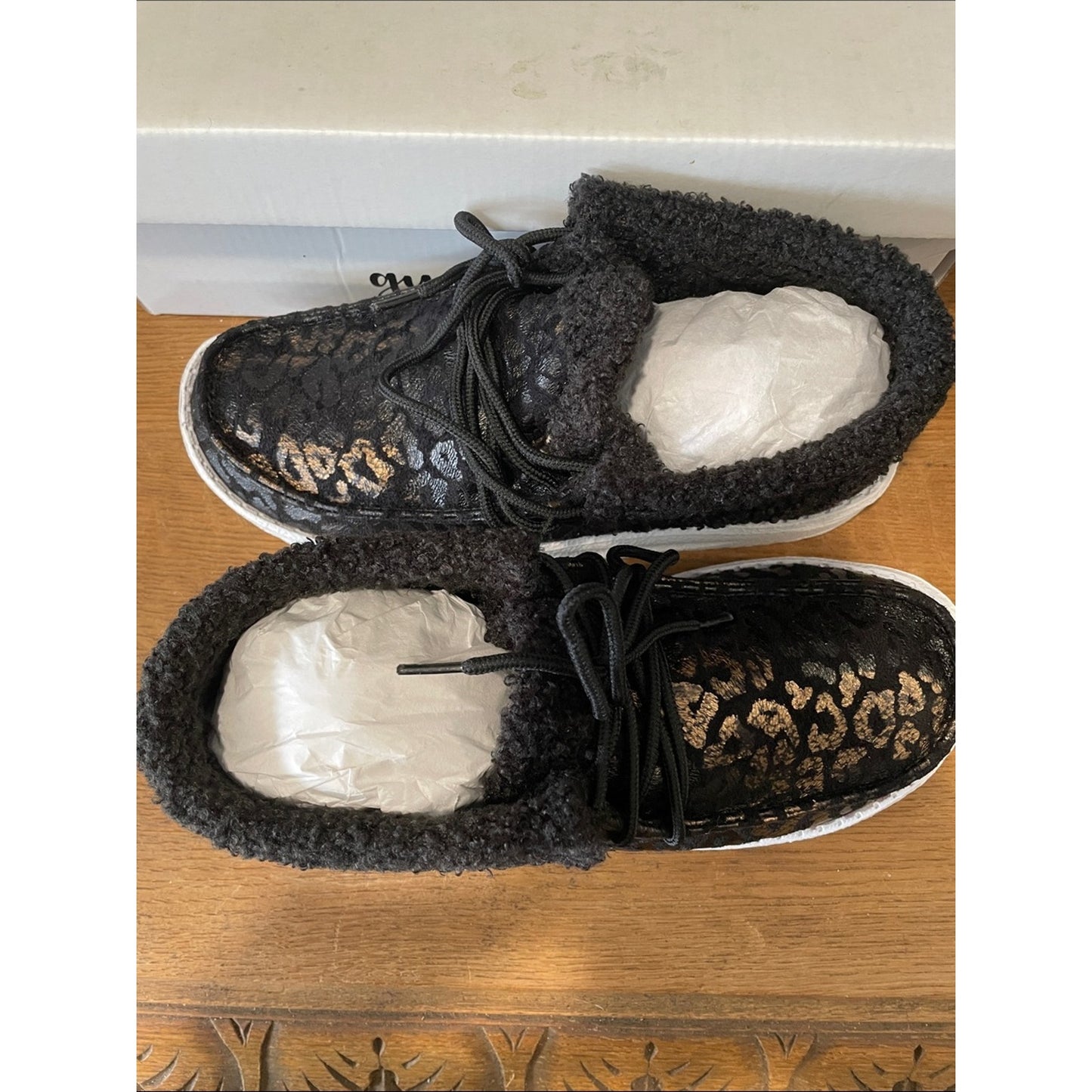 Women's Black Leopard Knit-Trim Slip-On Sneakers Shoe