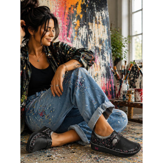 Alegria Floral Embossed Leather Shoes – Size 39 US SIZE 9W 9 WIDE WOMENS