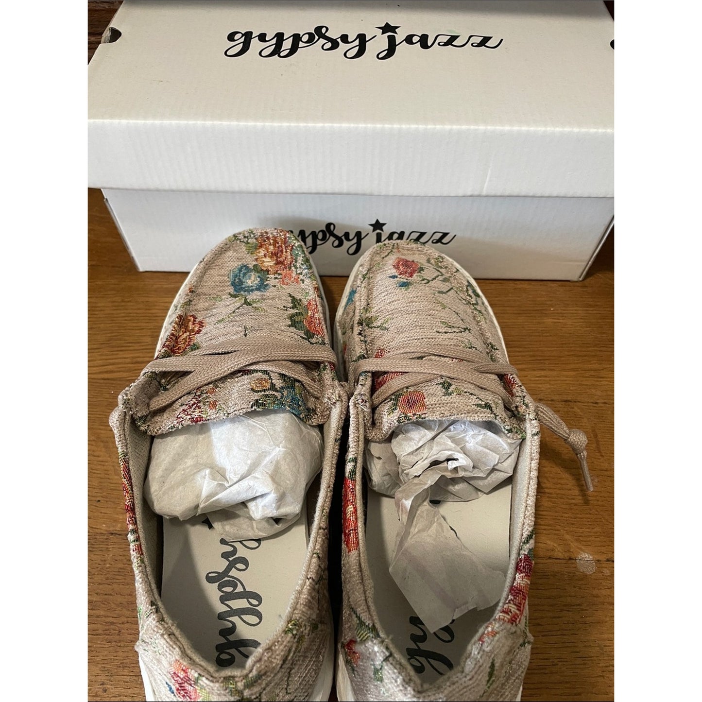 Gypsy Jazz Beige Floral Slip-On Moccasins with Blue & Red Accents