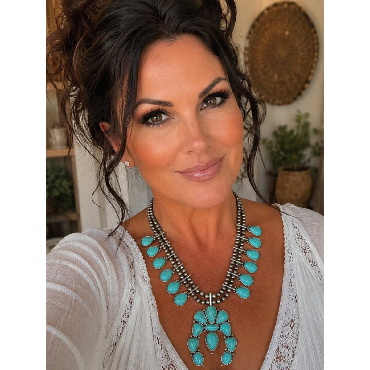 LARGE TURQUOISE STATEMENT NECKLACE