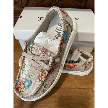 Gypsy Jazz Beige Floral Slip-On Moccasins with Blue & Red Accents