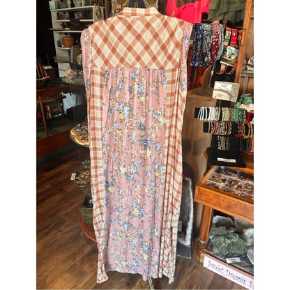 ODDY Sleeveless Plaid Maxi Dress in Dusty Rose & Cream