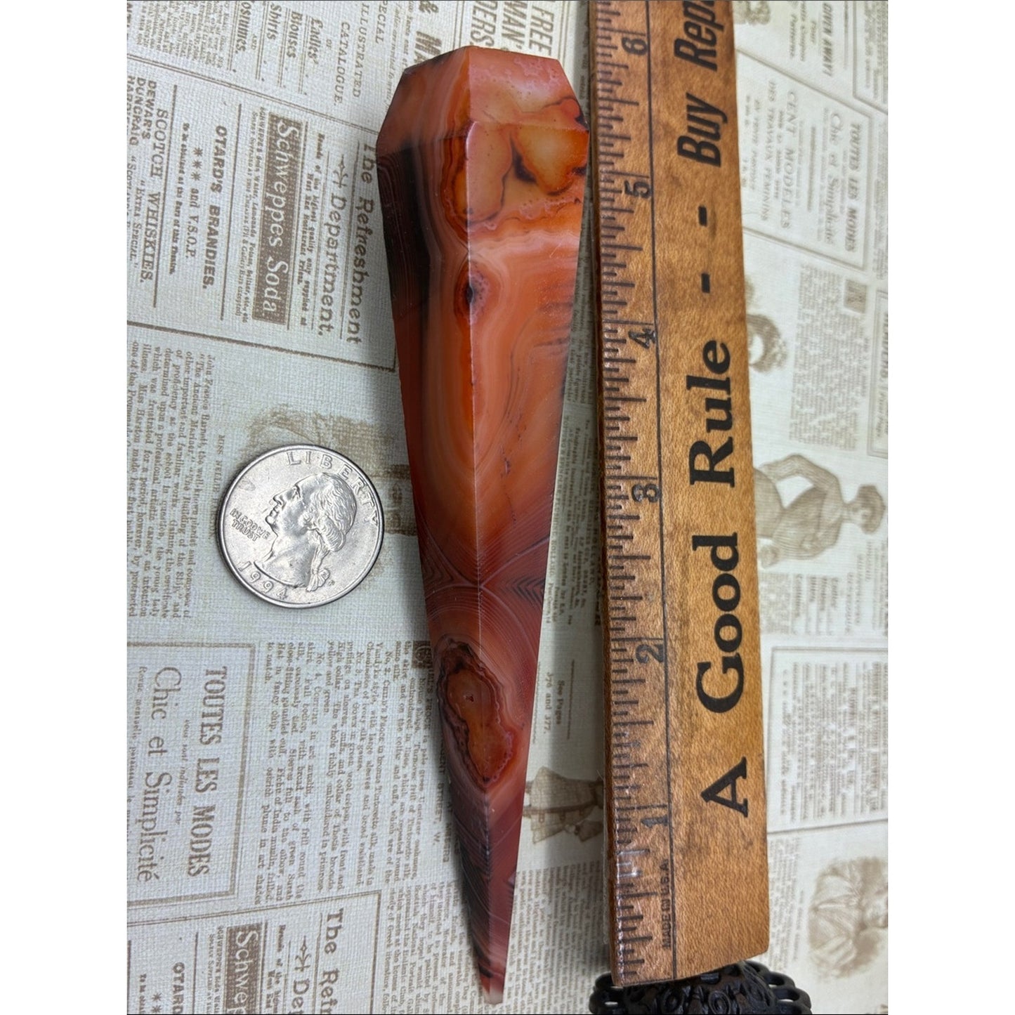 Red and Black Agate Point Decorative Home Accent Rock