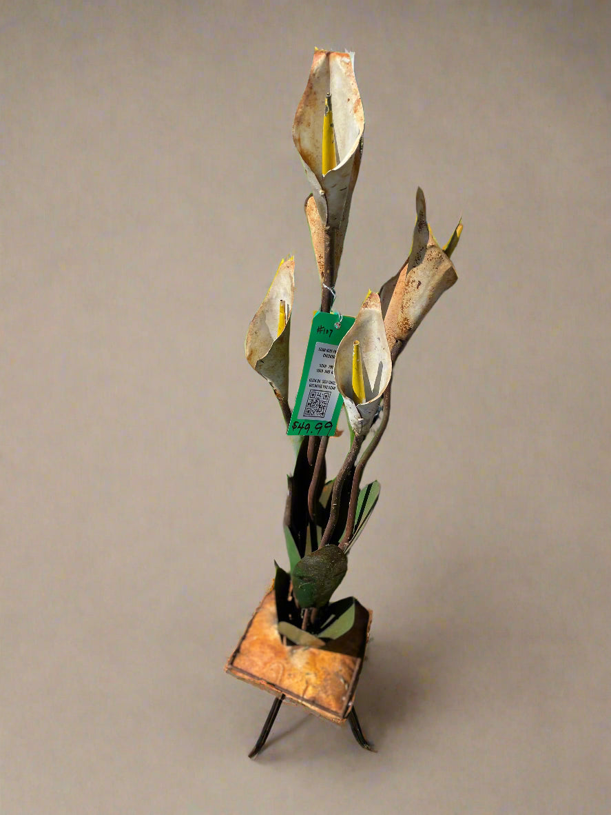 #107, Tulips Lawn & Garden Decor.