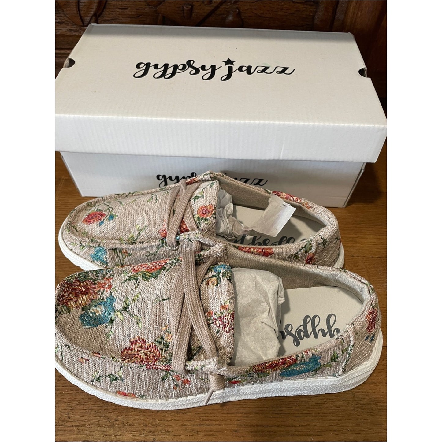 Gypsy Jazz Beige Floral Slip-On Moccasins with Blue & Red Accents