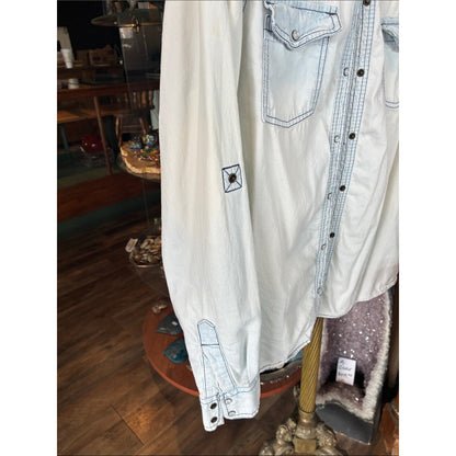 Men's Light Blue Western-Style Button-Up Shirt