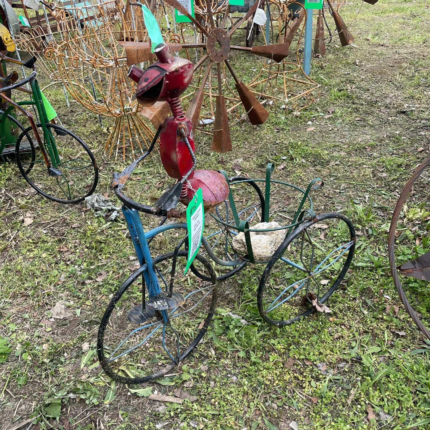 #129 Ant on Bike