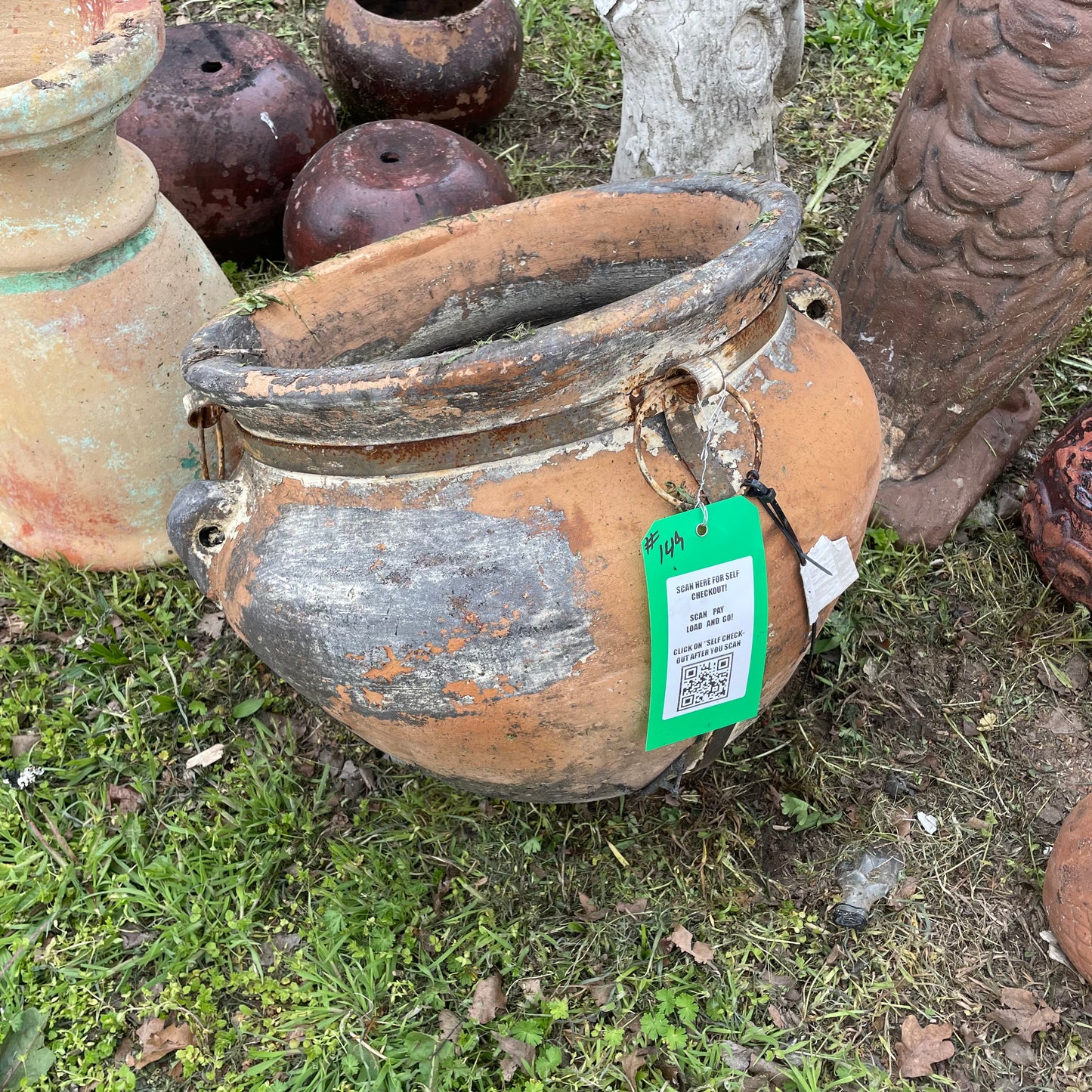 #149, Orange pot
