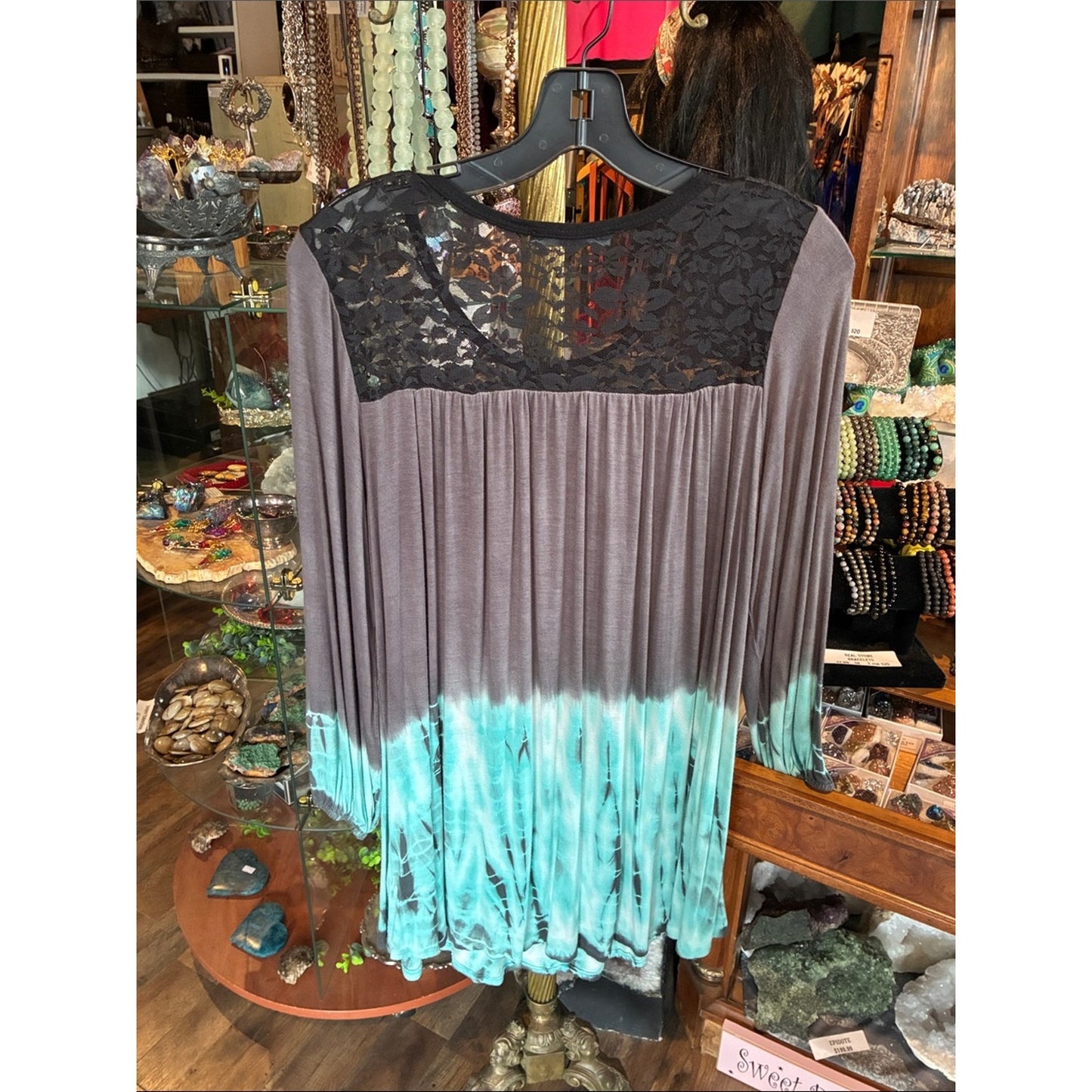 Women's Lace Yoke Dip-Dye Top in Brown and Teal