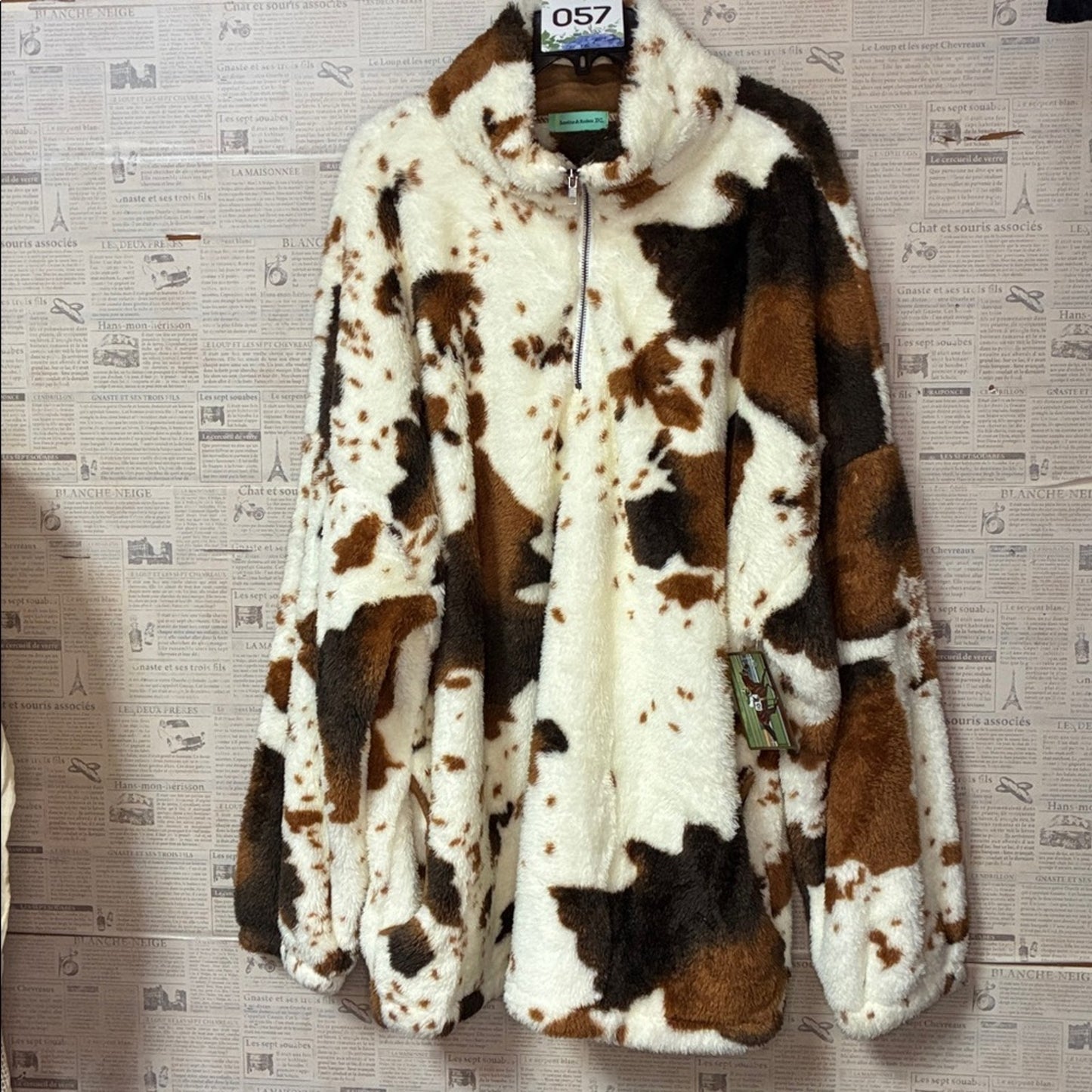 Please cow print patterned jacket 057