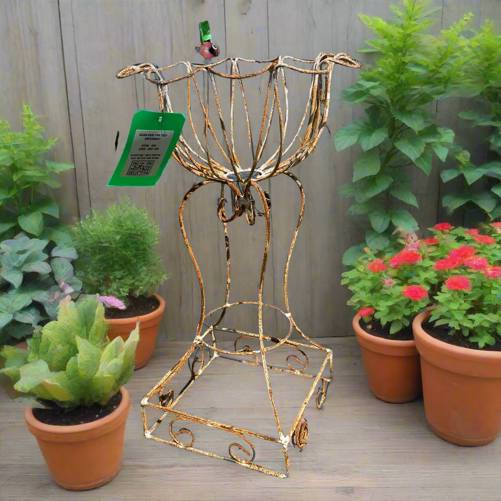#118, Iron standing planter