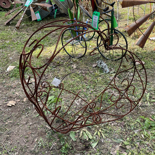 #155, Metal heart planter