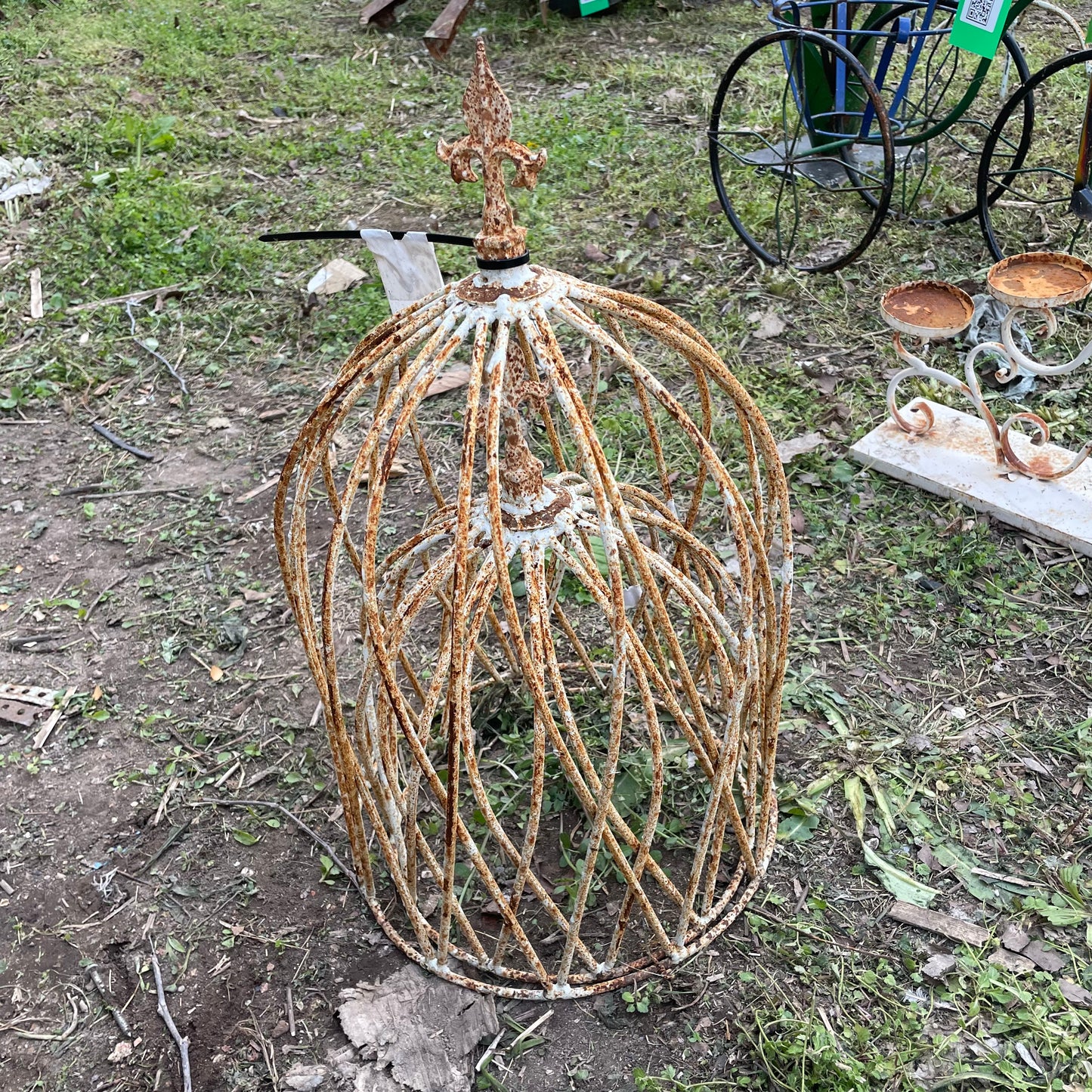 #135, Iron garden topiary