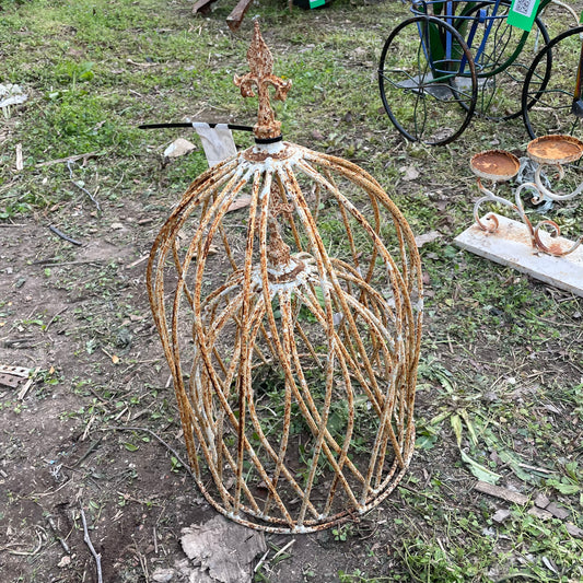 #135, Iron garden topiary