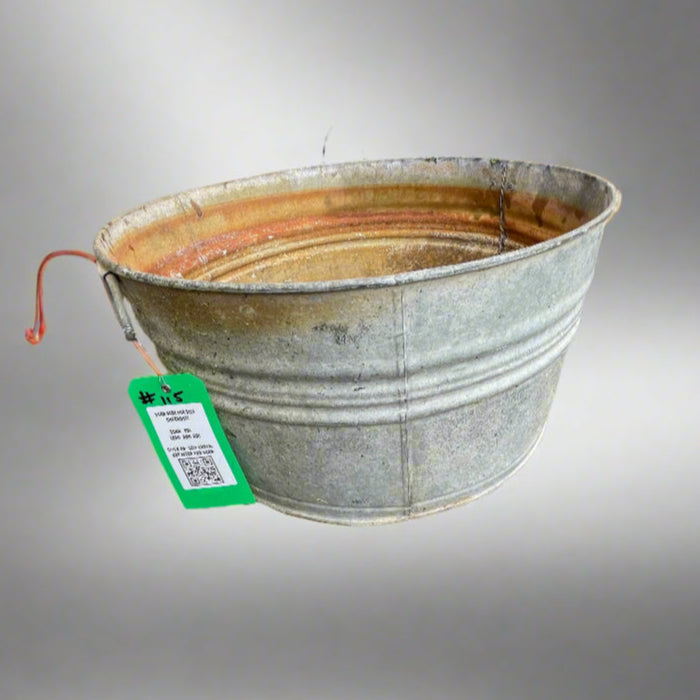 #115, Metal tub