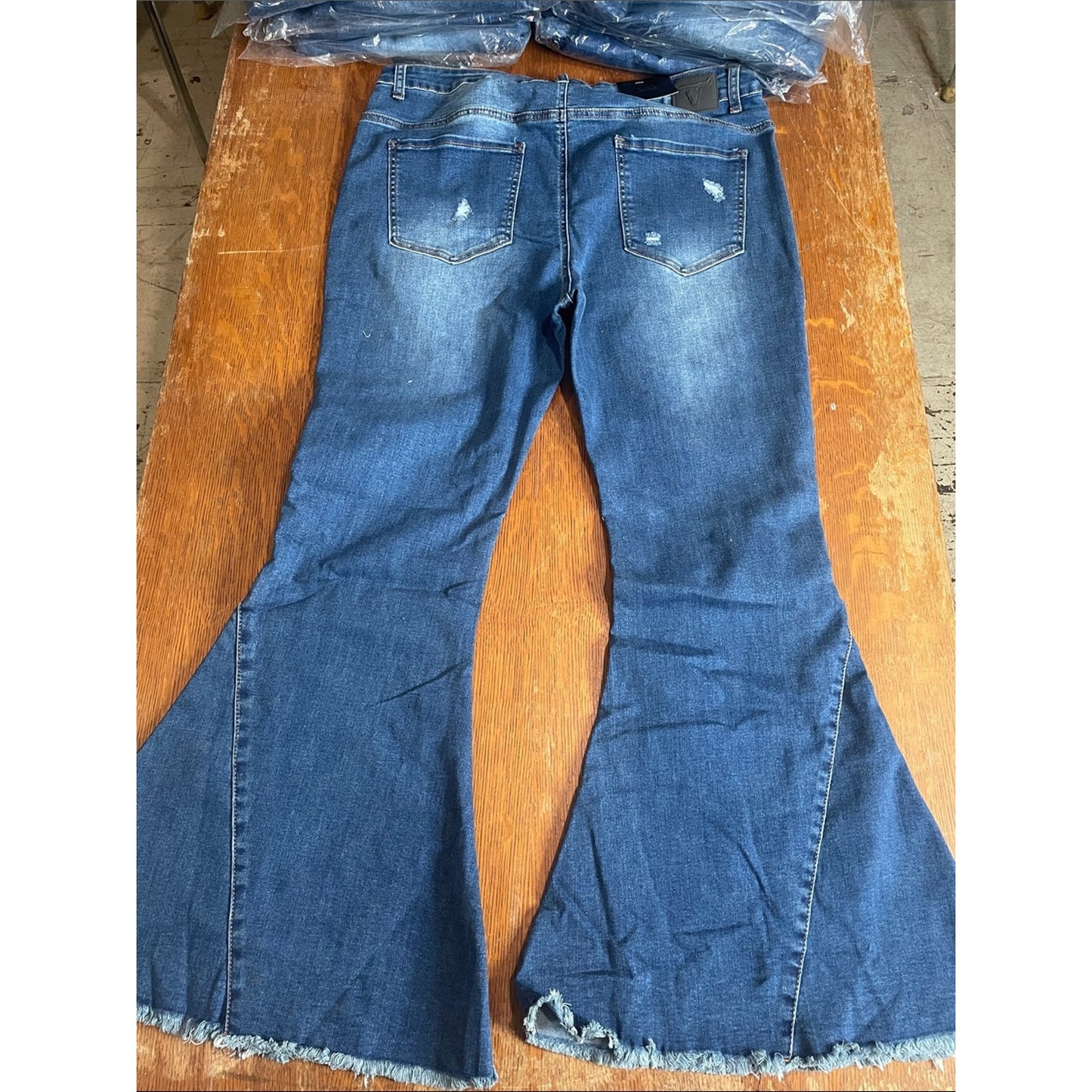 bulk purchase 20 pairs- Plus size Lucky Brand Blue Distressed Denim Jeans