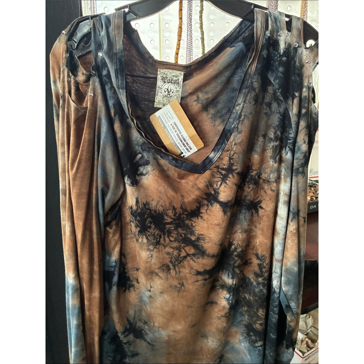 Vocal Tie-Dye Cold-Shoulder Blouse in Brown and Black