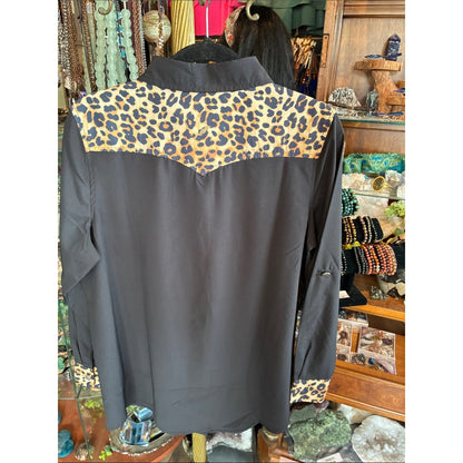 L&B Black Button-Down Shirt with Leopard Trim Accents