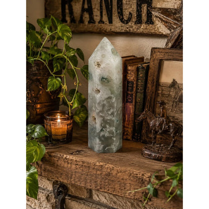 Ocean Jasper Point Tower - Green and White Crystal Rock